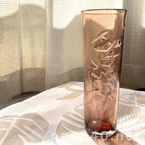 オリジナル吹きガラス作品　Bark ティ-A 表面に凹凸があるシックなガラス　グラス・花器・インテリアオブジェ 1枚目の画像