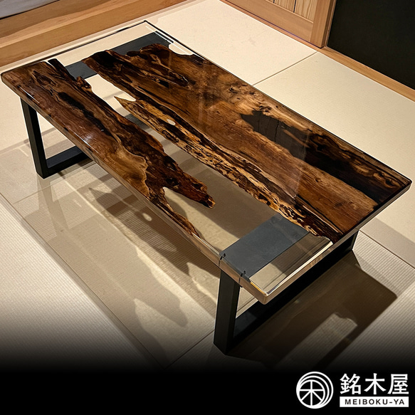 ローテーブル 神代杉 一枚板 レジンテーブル 座卓 丸テーブル 銘木屋 幅88.5×奥行88.5×高さ37.6 4枚目の画像