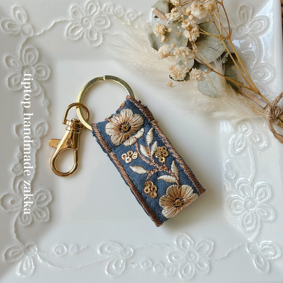 インド産ハンドメイドキーチャーム 6a2ee073fa290f17e73e2acc5dd698