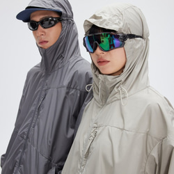 夏の日焼け止めの男女防水通気性戸外の薄手コートのパーカー W327 7枚目の画像