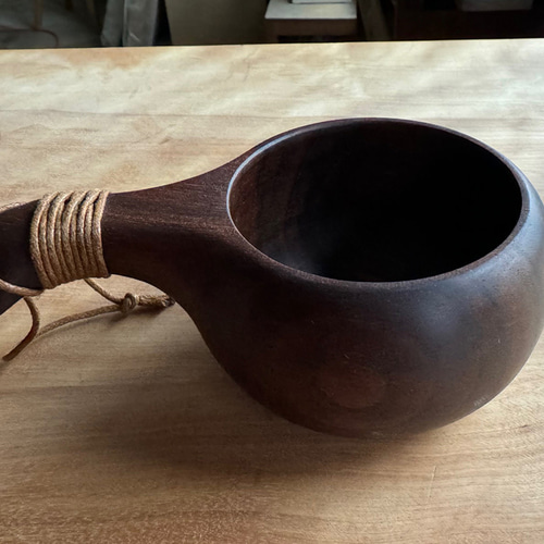 木のマグカップ ククサ KUKSA 26 ウォールナット材 キャンプ 木のマグカップ ククサ KUKSA 26 ウォールナット材 キャンプ
