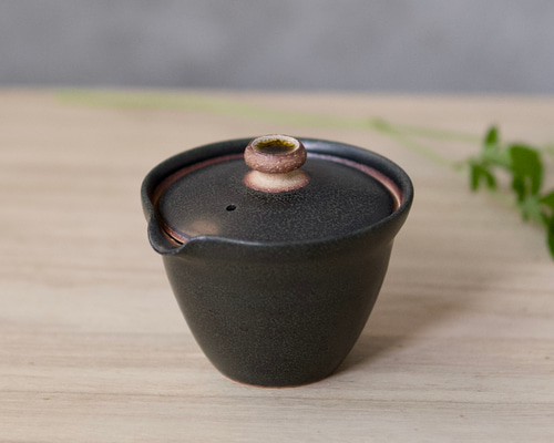 茶の湯の美学-利休・織部・遠州の茶道具- | ジュリーズの気楽に