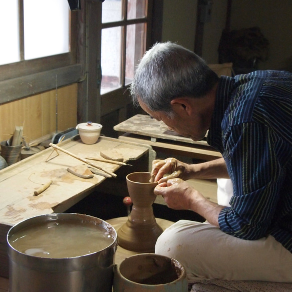 新茶器 小茶碗 SHIRO【信楽焼の小さな湯呑み】陶器 白 手触り良い シンプル 小振りなサイズの湯呑み 10枚目の画像