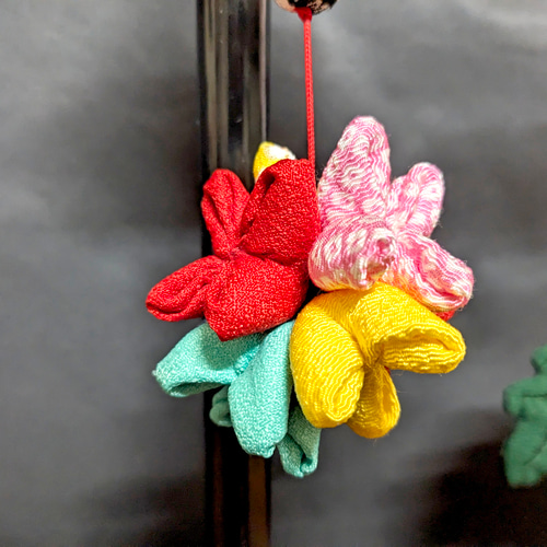 壁掛け吊るし】金魚と季節の花の吊るし飾り その他置物 Craft-House