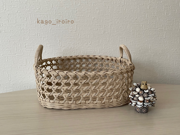 sale1800円→1600円 透かし編みの四角いかご クラフトバンド sale1800円→1600円 透かし編みの四角いかご クラフトバンド