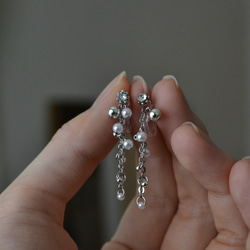 Drops Silver × Pearl Earrings ≈≈ ピアスに見える！イヤリング 2枚目の画像