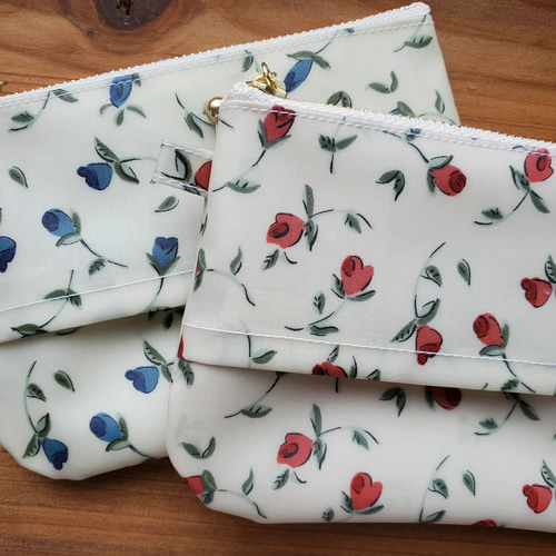 ポケットティッシュケース付きポーチ*リバティ*ラミネート ポーチ