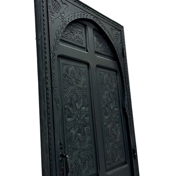 オーダーメイド アーチフレームで装飾されたモロッコのドア お気軽にお問い合わせください