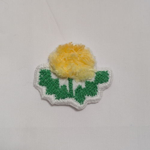 たんぽぽのワッペン（大） スミルナステッチ ダーニング刺繍 その他