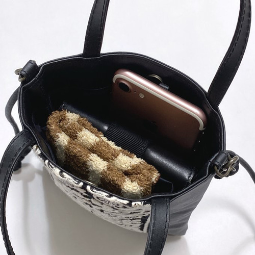 インド刺繍リボン付き 2way スマホショルダー サコッシュ ショルダー