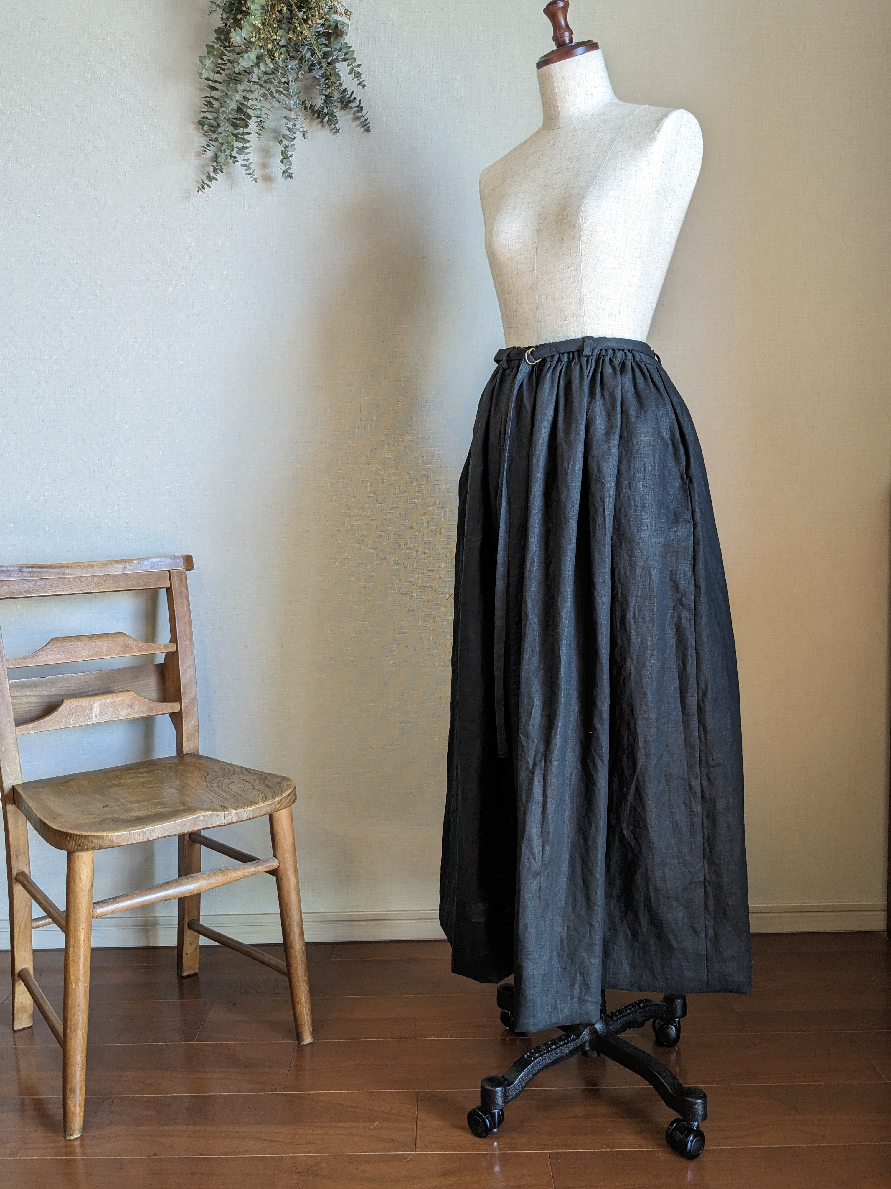 マキシ丈 リネンギャザースカート ブラック