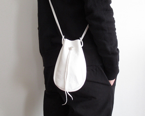 鹿革巾着ポーチ f9df9829dfd36d7c7705941829252c