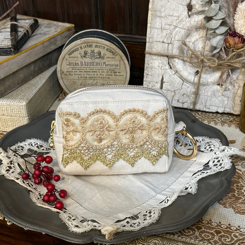 インド刺繍リボンポーチスクエアミニポーチ✨AirPodsケース