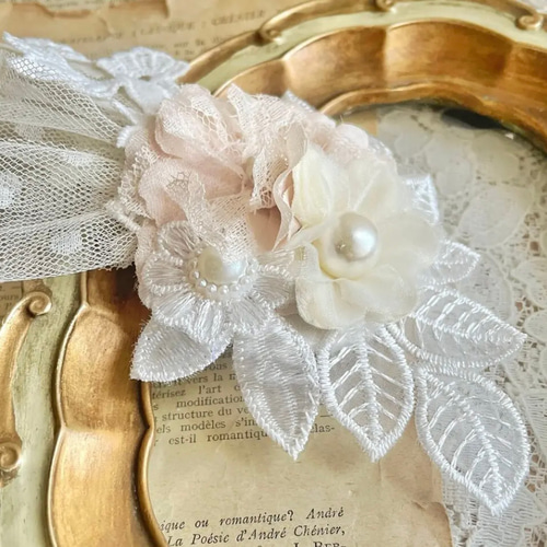 ロゼットヘッドドレス Rosette Headdress (2011) by Mary Magdalene