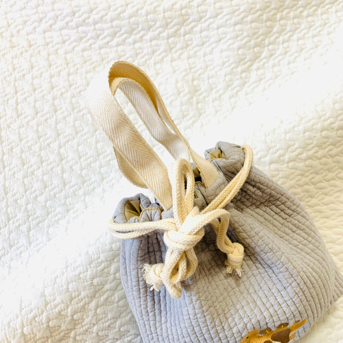 レッスンバッグ 体操服袋　オムツポーチ　巾着袋　ヌビ恐竜刺繍 9853bbf1e37d4146e5a3cdd5ca1810