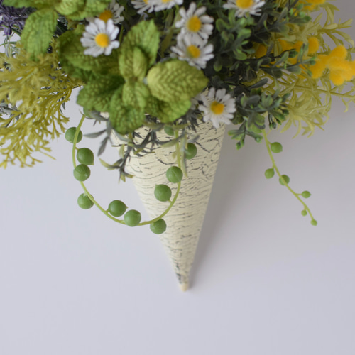 Amazon | JOMODECOR 編み花バスケット かぎ針編みのお花束 人工