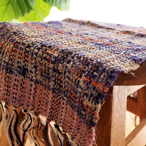 裂き織りテーブルセンター　昭和レトロ 裂き織りのテーブルセンター | iichi 日々の暮らしを心地よく