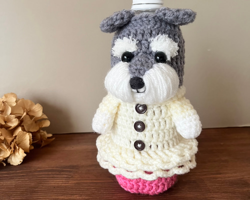 かぎ編み♡ハンドメイド　ネイビーに紫陽花のミニペットボトルカバー・巾着 かぎ編み♡ハンドメイド ネイビーに紫陽花のミニペットボトル