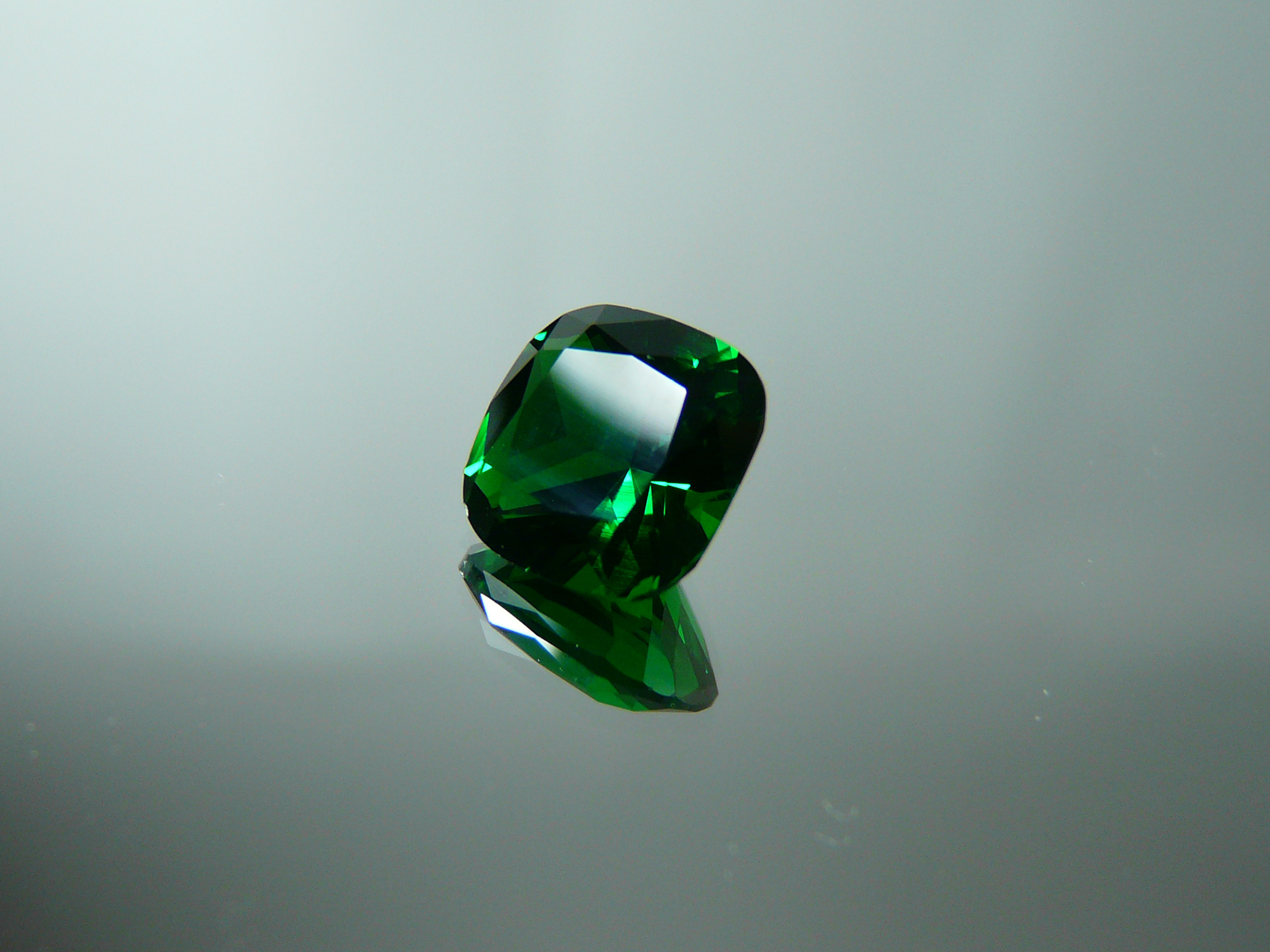 合計0.25g　エメラルド　鉱物標本　ルースセット