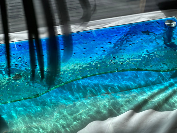 新色　アートガラスモニターラック  波紋ターコイズブルーオーシャン　テレビスタンド　海　砂浜 4枚目の画像