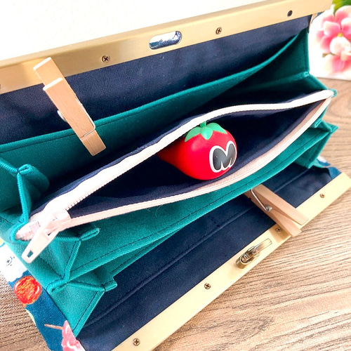 がま口長財布 わたがしとパンダ柄 ハンドメイド がま口 文鎮 口金 財布