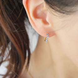 《涼しげブルー×透明感》アクアマリン ワンタッチフープピアス／イヤリング ゴールド　夏アクセサリー 8枚目の画像