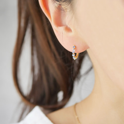 《涼しげブルー×透明感》アクアマリン ワンタッチフープピアス／イヤリング ゴールド　夏アクセサリー 6枚目の画像
