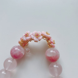 【10-17】桜の花のビーズと桜メノウの貔貅の春のブレスレット 1枚目の画像