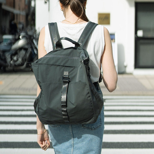 軽量/2way ナイロンリュック レディース 肩掛けショルダー付き 軽量/2way ナイロンリュック レディース 肩掛けショルダー付き
