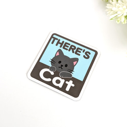 ４.５×４.５cm【＊黒猫＊THERE'S CAT（猫が居ます） マグネットステッカー】車 通院 玄関 ドア ポスト 2枚目の画像