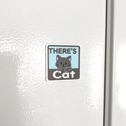 ４.５×４.５cm【＊黒猫＊THERE'S CAT（猫が居ます） マグネットステッカー】車 通院 玄関 ドア ポスト 3枚目の画像