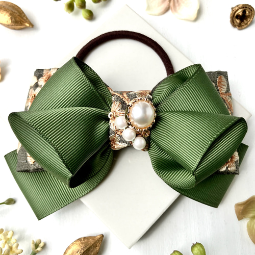 刺繍リボンとグログランの髪飾り オリーブグリーン ヘアゴム North