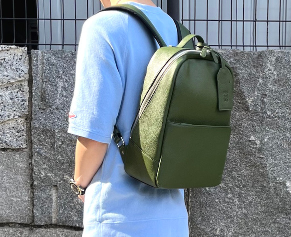 <50%OFFSALE> 毎日の通勤通学にピッタリな 牛革リュック（本革）GREEN 2枚目の画像