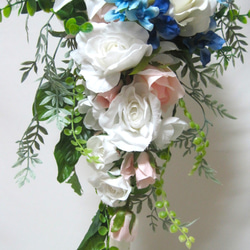カサブランカのキャスケードブーケ♪ブートニア付き♪生花みたいに綺麗な造花です♪高品質なのに安い 14枚目の画像