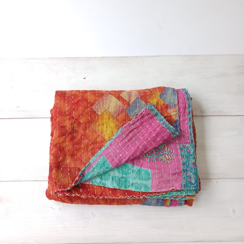 ヴィンテージ パッチワークキルトマルチカバー190×190cm 昭和レトロ