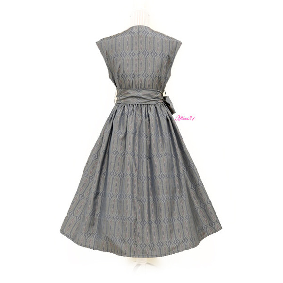 【大島紬】Vネック女優風ワンピース･ロング丈（ブルーグレー)フリルショール付 ボタン＆リボン仕様シルク･絹　tsu859 【大島紬】Vネック女優風ワンピース･ロング丈（ブルーグレー)フリルショール付 ボタン＆リボン仕様シルク･絹　tsu859 G2582407934(19800円)