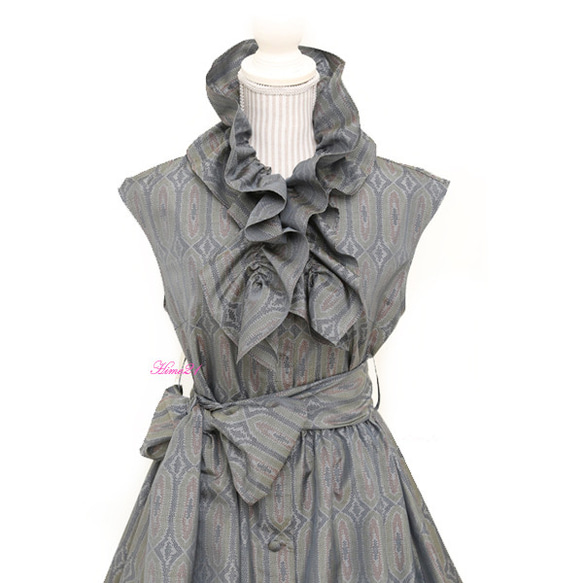 【大島紬】Vネック女優風ワンピース･ロング丈（ブルーグレー)フリルショール付 ボタン＆リボン仕様シルク･絹　tsu859 【大島紬】Vネック女優風ワンピース･ロング丈（ブルーグレー)フリルショール付 ボタン＆リボン仕様シルク･絹　tsu859 G2582407934(19800円)