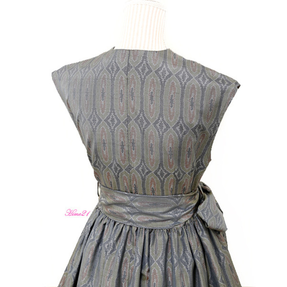 【大島紬】Vネック女優風ワンピース･ロング丈（ブルーグレー)フリルショール付 ボタン＆リボン仕様シルク･絹　tsu859 【大島紬】Vネック女優風ワンピース･ロング丈（ブルーグレー)フリルショール付 ボタン＆リボン仕様シルク･絹　tsu859 G2582407934(19800円)