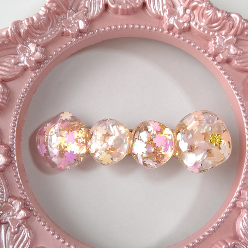 春の新作＊桜のストーン型レジンのヘアクリップ ヘアクリップ