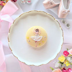René・:*バレリーナブローチ ・:* Vintage Pair of Ballerina Scatter Pins Enameled Sparkling