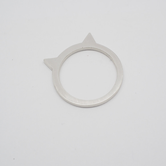 cat silhouette ring  /  ニャンコシルエットリング 2枚目の画像