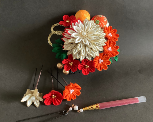 かおりん様オーダー品 つまみ細工の髪飾り かんざし 百福堂momofukudou