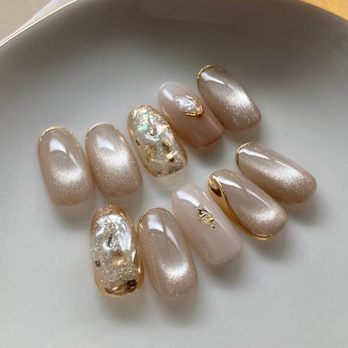 シャンパンゴールドのきらめき ︳ ネイルチップ ブライダル