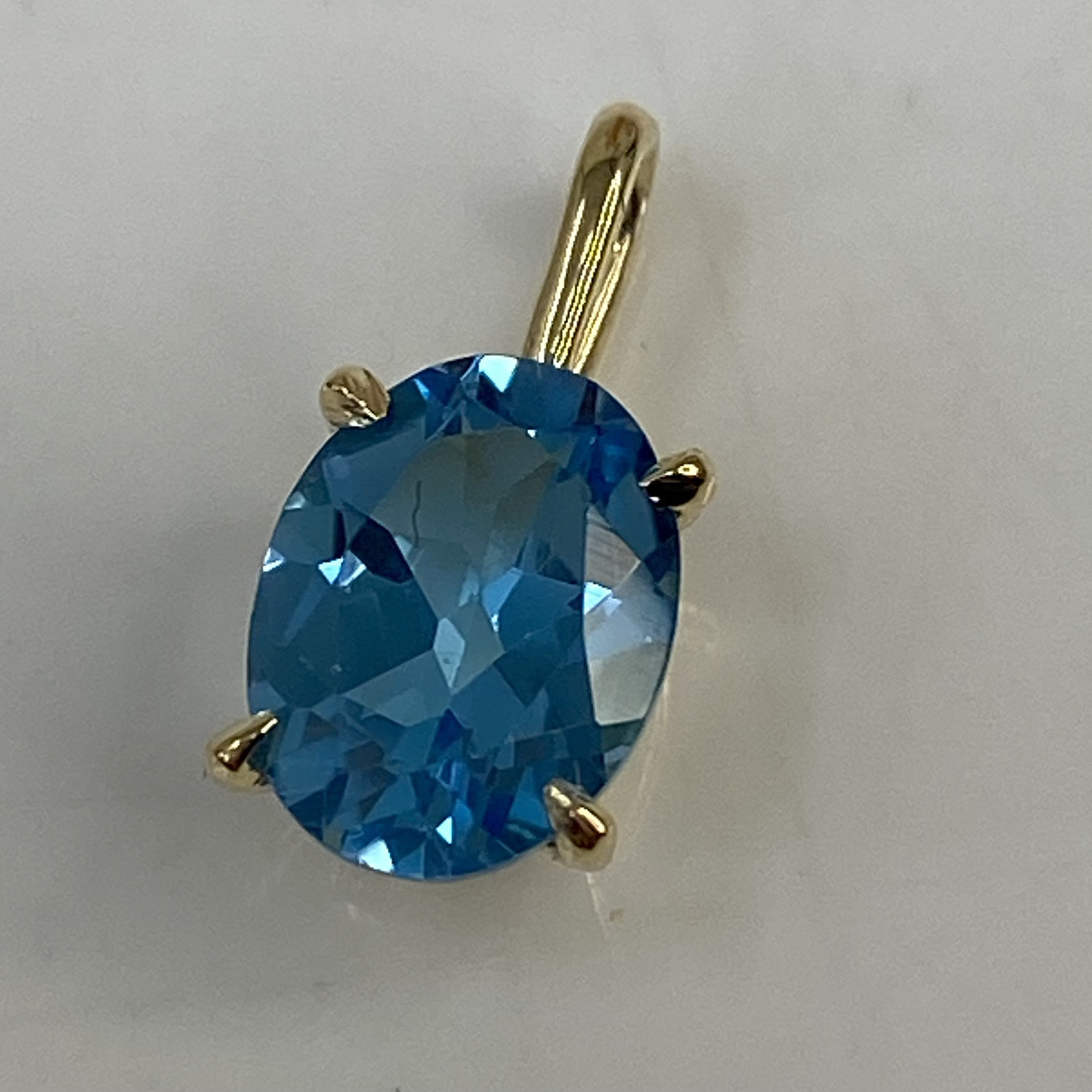 k18YG AU750 18金 天然ブルートパーズ（ロンドンブルー）ペンダント