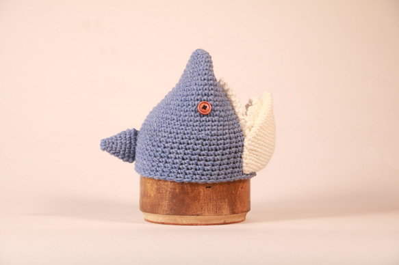 サメさんニット帽子（子ども用） 1枚目の画像