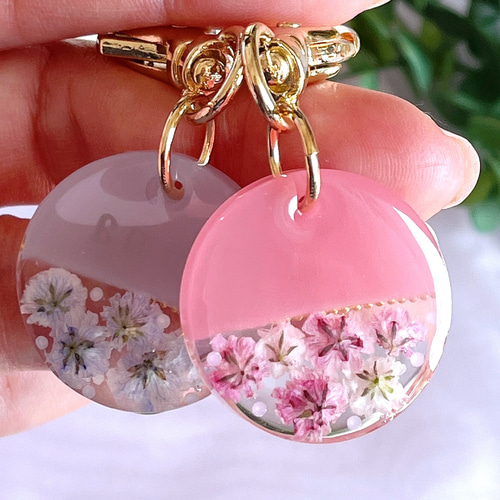 かすみ草のキーホルダー/名入れ/イニシャル/プチギフト/16G金具 その他