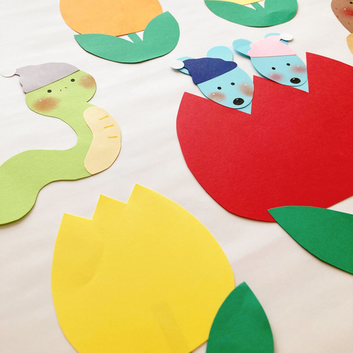 春の壁面 壁面飾り 入園 進級 4月 春が来た 画用紙 保育園 その他素材