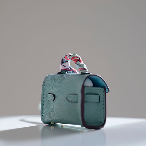 可愛いカバン】 AirPods Proケース ワイヤレスイヤホンケース