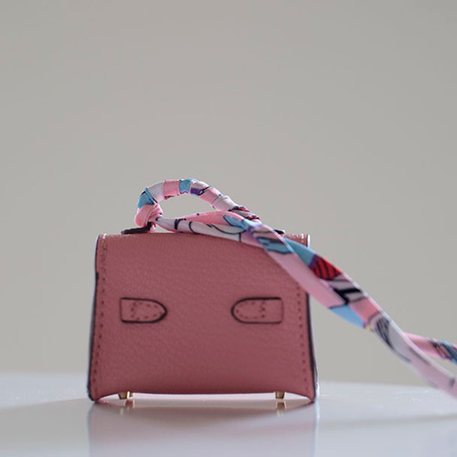 可愛いカバン】 AirPods Proケース ワイヤレスイヤホンケース