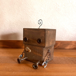 世界に一つだけのN ROBO/手作りロボット/木製ロボット/廃材/飾り/置物/インダストリアル/アンティーク/木工 4枚目の画像
